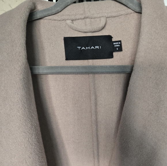 tahari wrap coat - Picture 4 of 4